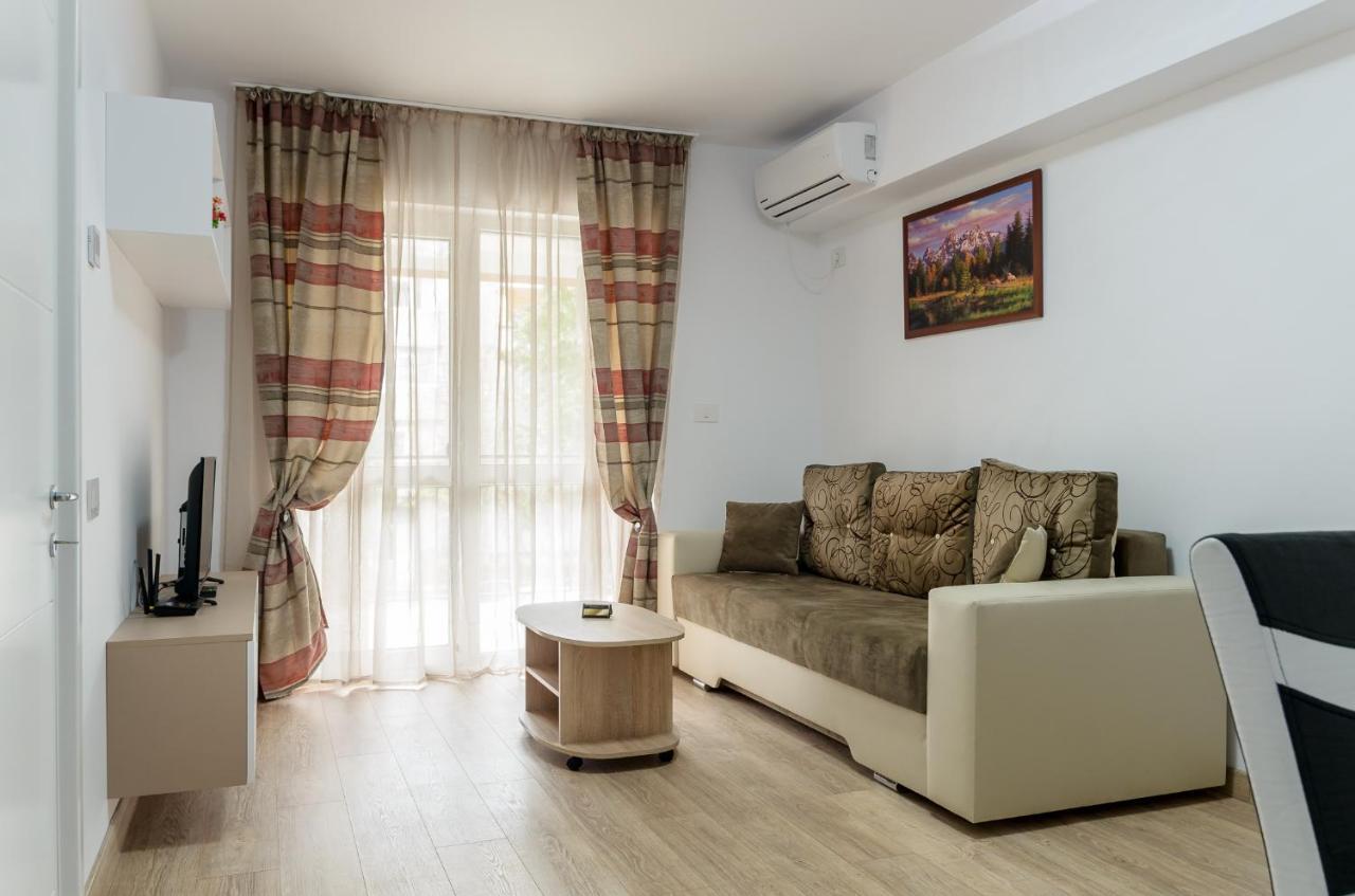 Luxury Apartments Newton By Glam Iasi Buitenkant foto