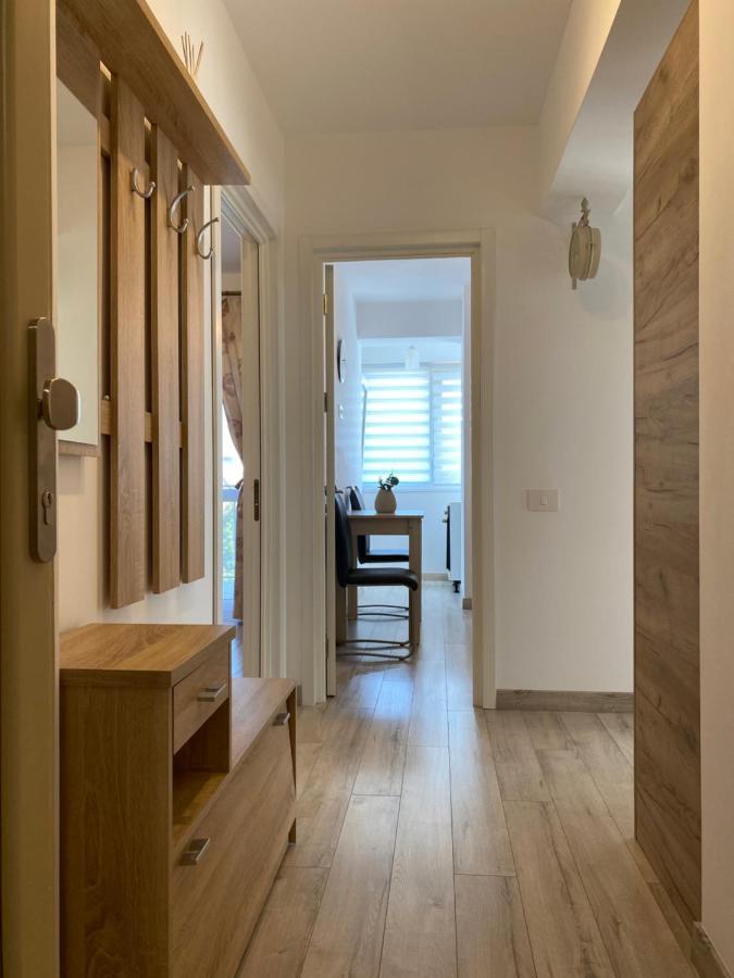 Luxury Apartments Newton By Glam Iasi Buitenkant foto